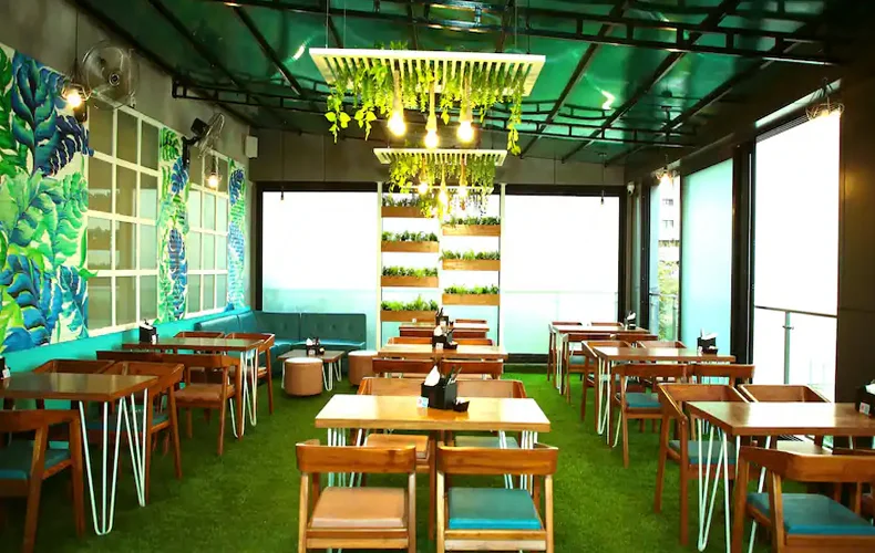 Novina Cafe