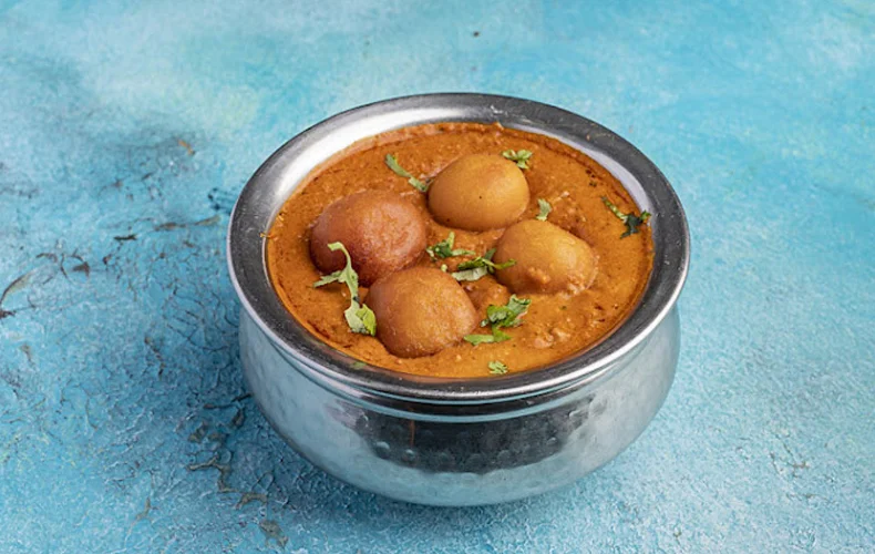 Savoring the Best of North Indian Cuisine Near Jumeirah Beach