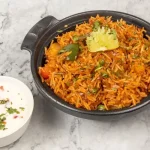 Top 7 Must-Try Indian Restaurants Near Juhu Beach for Food Lovers
